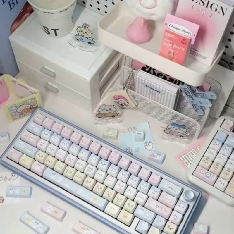 Chiikawa Kawaii Mechanical Keyboard Cross Keycaps (1)
