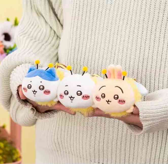 Chiikawa Little Bee Figurine, Backpack Pendant Keychain (6)