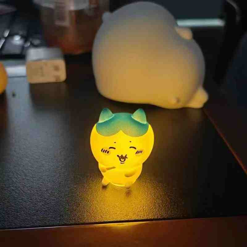 Chiikawa Night Light (4)