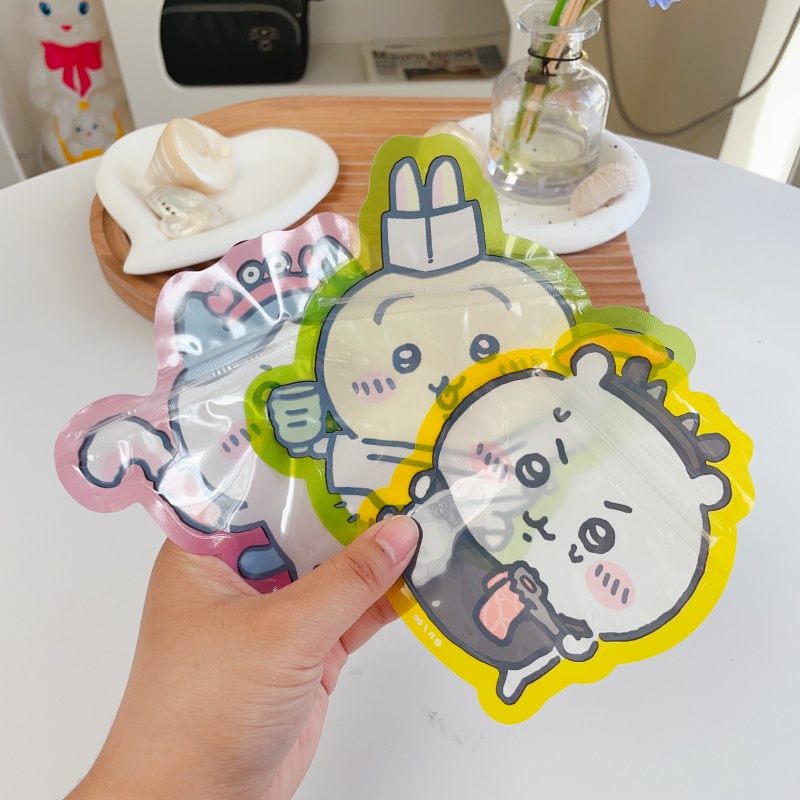 Cute Chiikawa large Opposite Sex Self Sealing Bag (4)