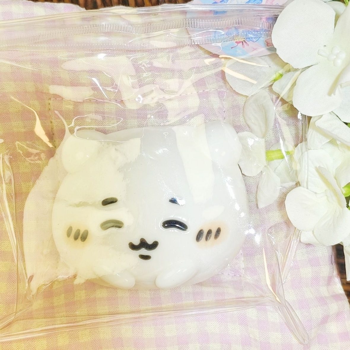 Usagi Kneading Bounce Back Toys (6)
